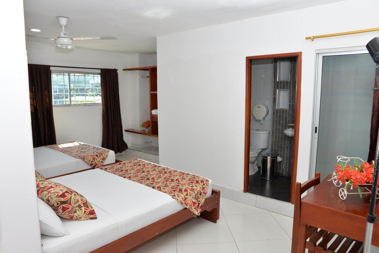 Hotel Canoa Inn Caucasia 外观 照片