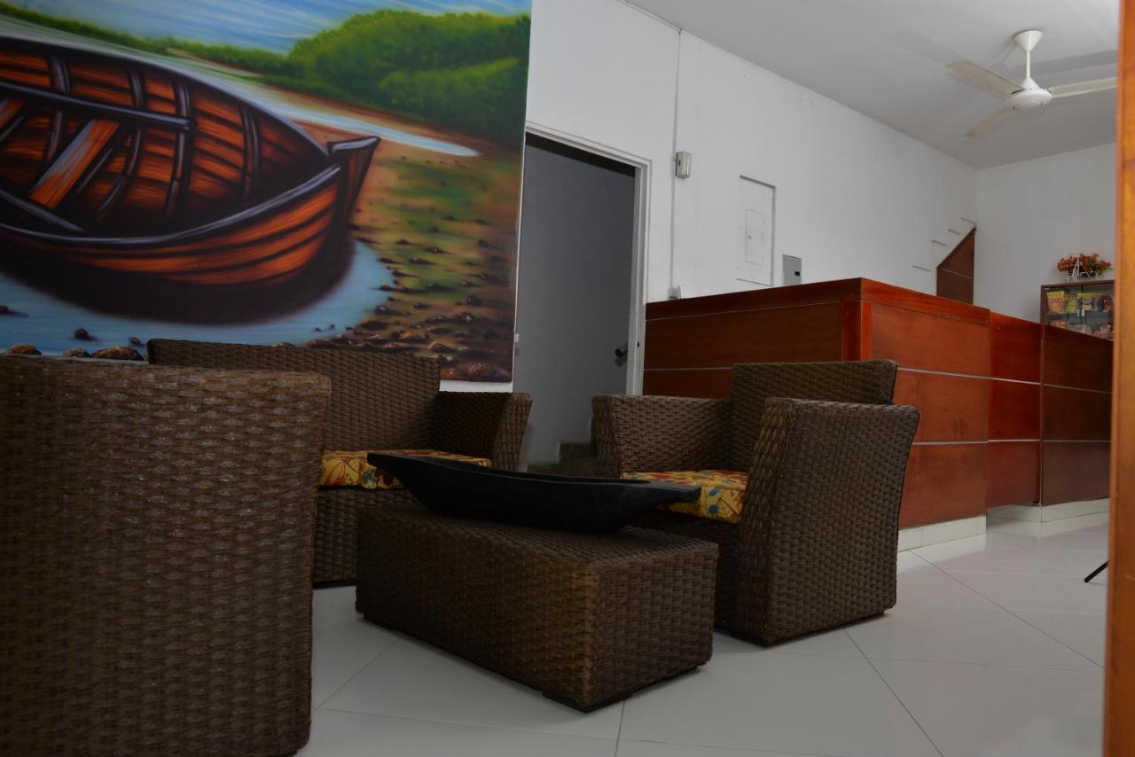 Hotel Canoa Inn Caucasia 外观 照片
